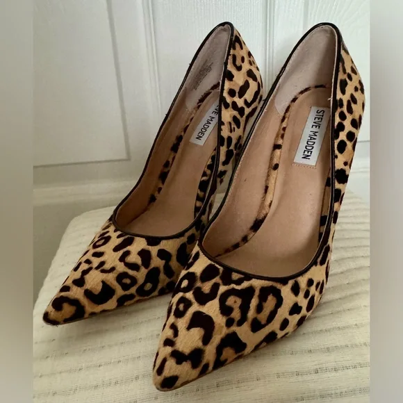 Steve Madden Daisie Leopard Stiletto Heels - Picture 4 of 6